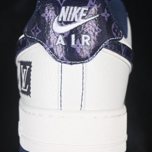Nike Air Force 1 Low Casual Sneakers