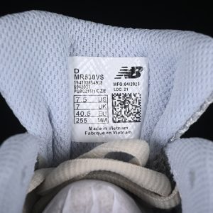New Balance 530