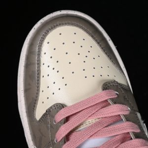 Nike Dunk SB Low Retro