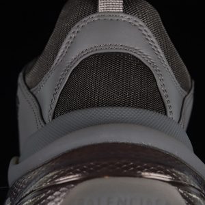 Balenciaga Vg Balenciaga Triple S 3.0 Sneakers
