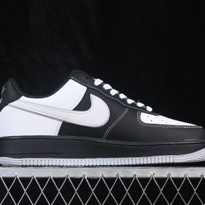 Nike Air Force 1 Low Casual Sneakers