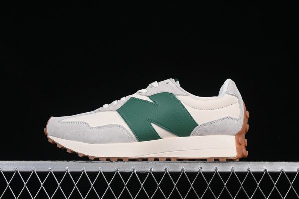 New Balance 230