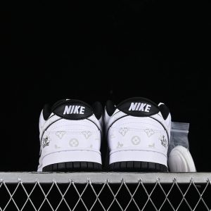 Nike SB Dunk Low
