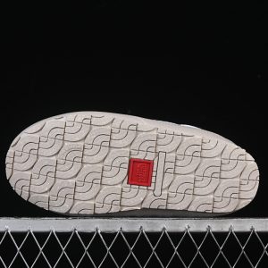 North Face Thermoball Traction Mule