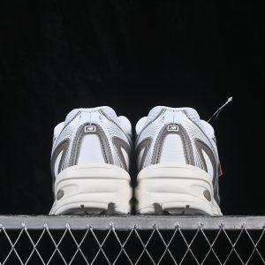 New Balance 740