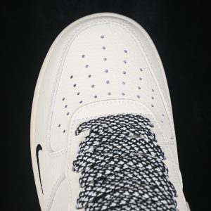 Nike Air Force 1 Low Casual Sneakers