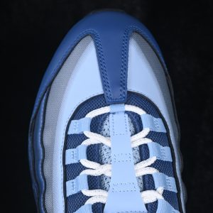 Nike Air Max 95 Air Cushioned Running Shoes