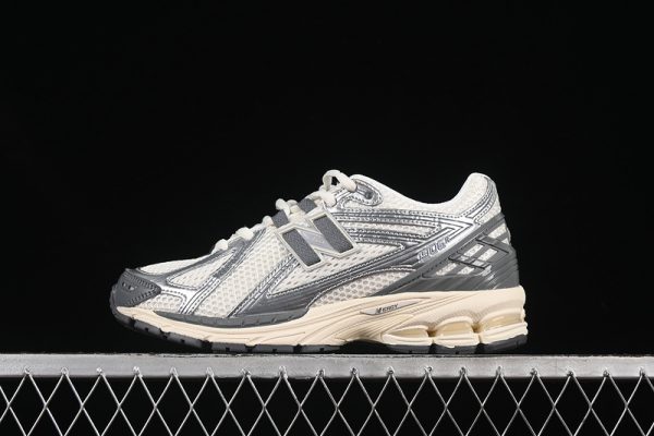 New Balance 1906
