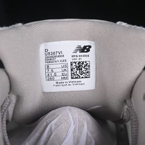 New Balance 530