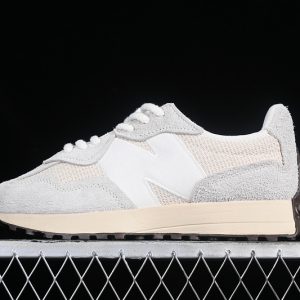 New Balance 230