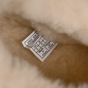 Ugg Dakota 5cm Maroom