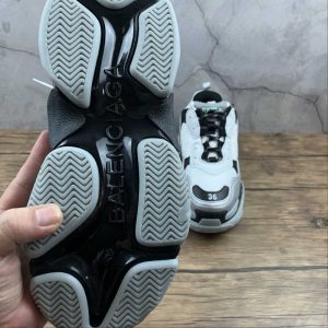 Balenciaga Triple S Sneaker Dadshoe