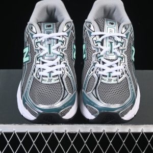 New Balance 740