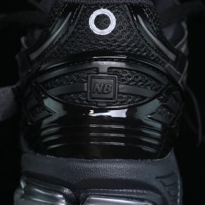 New Balance 1906