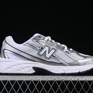 New Balance 740