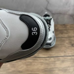 Balenciaga Triple S Sneaker Dadshoe
