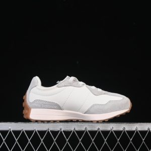 New Balance 230