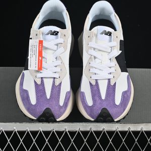 New Balance 230
