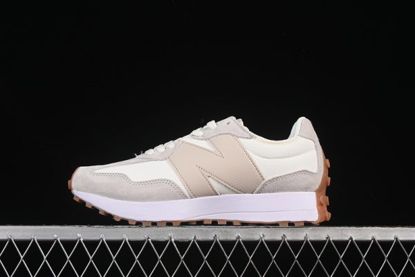 New Balance 230