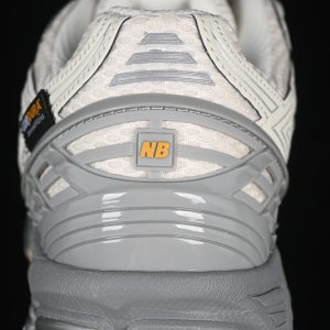 New Balance 1906