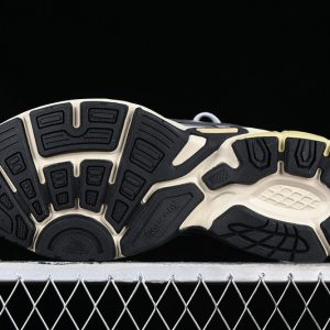 Saucony