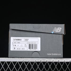 New Balance 740