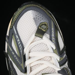 New Balance 1906