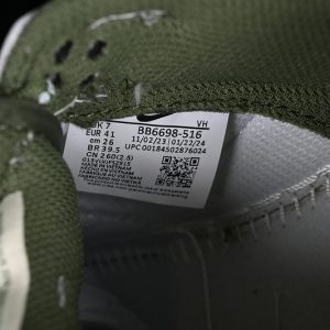 Nike SB Dunk Low Supreme