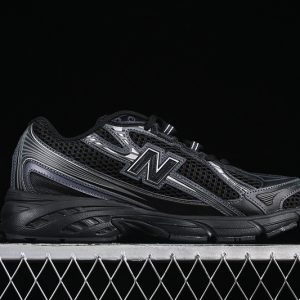 New Balance 740