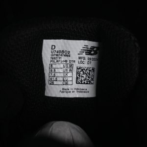 New Balance 740