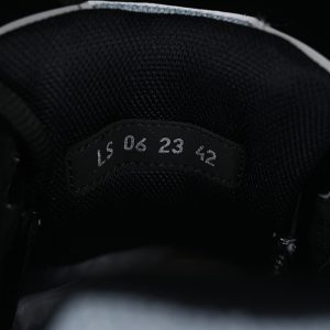 Dior B30
