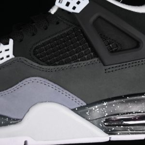 Nike Jordan 4