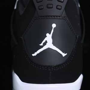 Nike Jordan 4