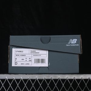 New Balance 740