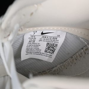 Nike SB Dunk Low Lv