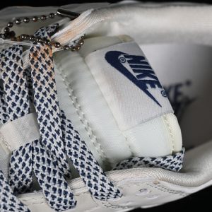 Nike SB Dunk Low Lv