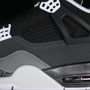 Nike Jordan 4