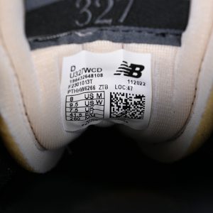 New Balance 230
