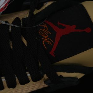 Nike Jordan 4