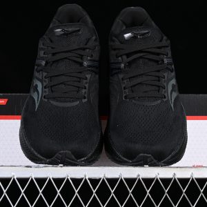 Saucony