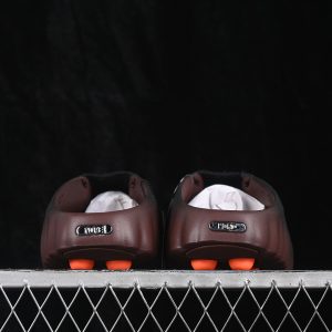 Nike Neuroscience Foot Massage Slippers