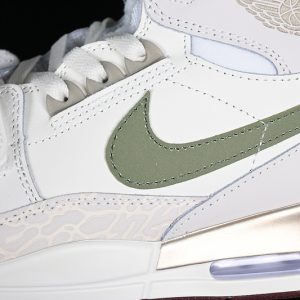 Nike Jordan Legacy