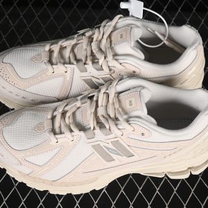 New Balance 1906