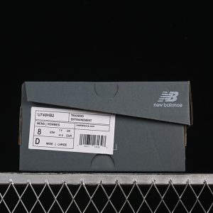 New Balance 740