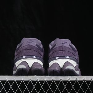 New Balance 9060 Casual Running Shoes