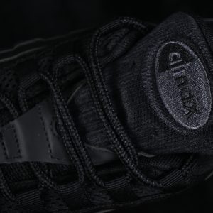 Nike Air Max 95 Air Cushioned Running Shoes