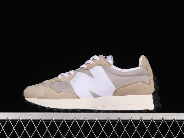 New Balance 230