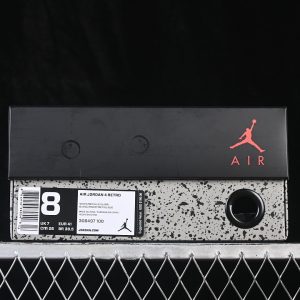 Nike Jordan 4