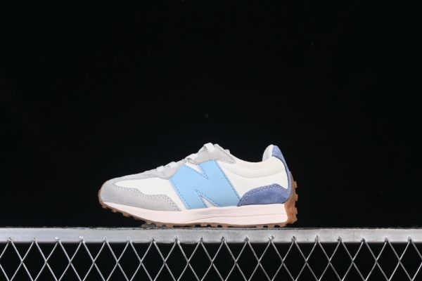 New Balance 230