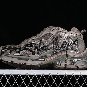 Balenciaga Runner Kith Four.color